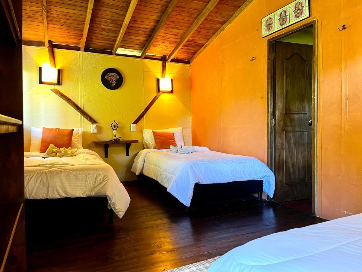 La Casa De Loto Retreat Guatapé Exterior foto